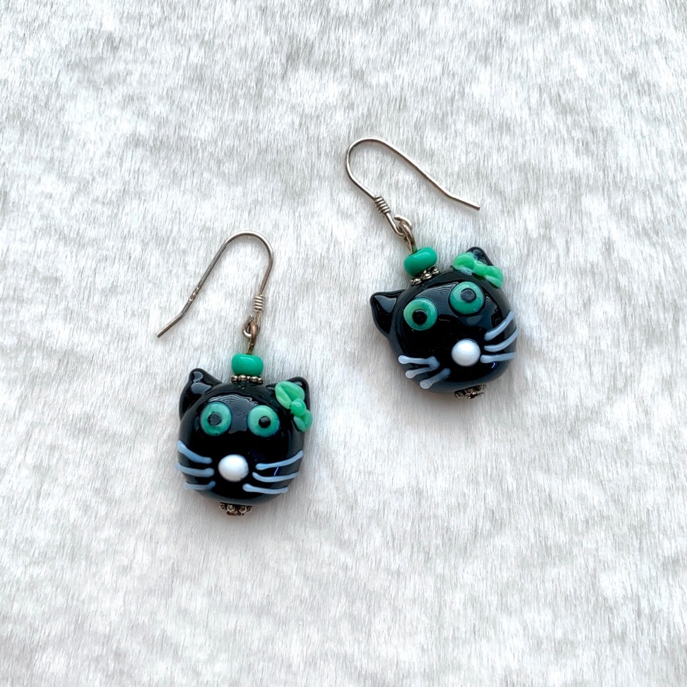 NEW Handmade Halloween Black Cat Earrings
